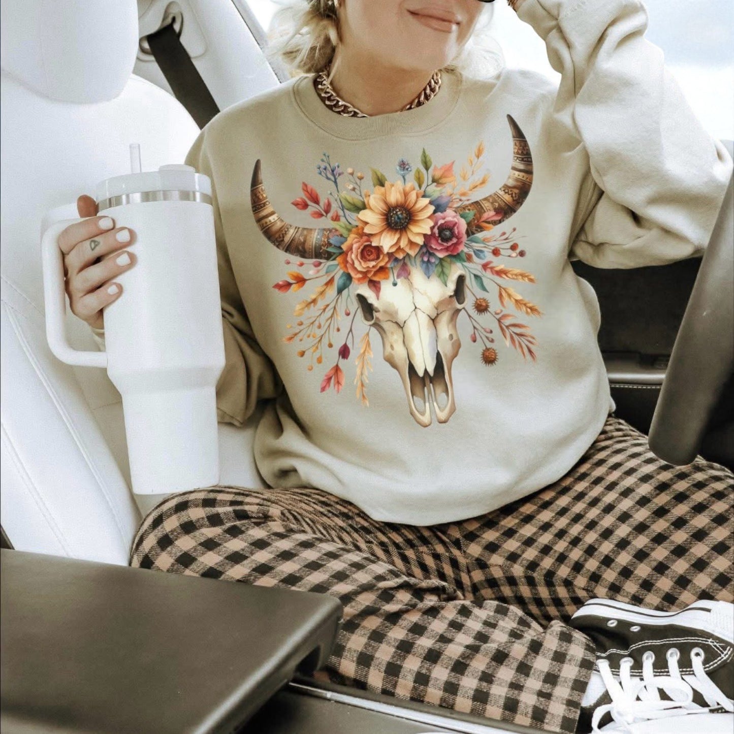 FALL VIBES SKULL SWEATSHIRT