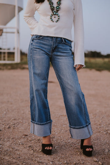 The Fiona Jeans in Dark Wash