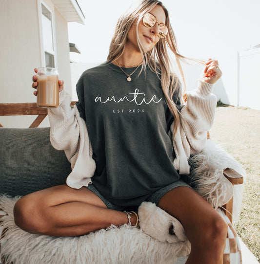 Auntie Personalized Est Year Comfort Colors Graphic Tees (Cursive)
