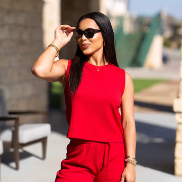 The Earhart Top, Red