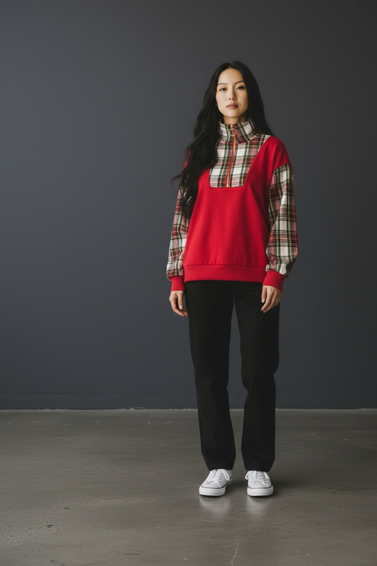 Plaid Patterned Turtlenecked Pullover